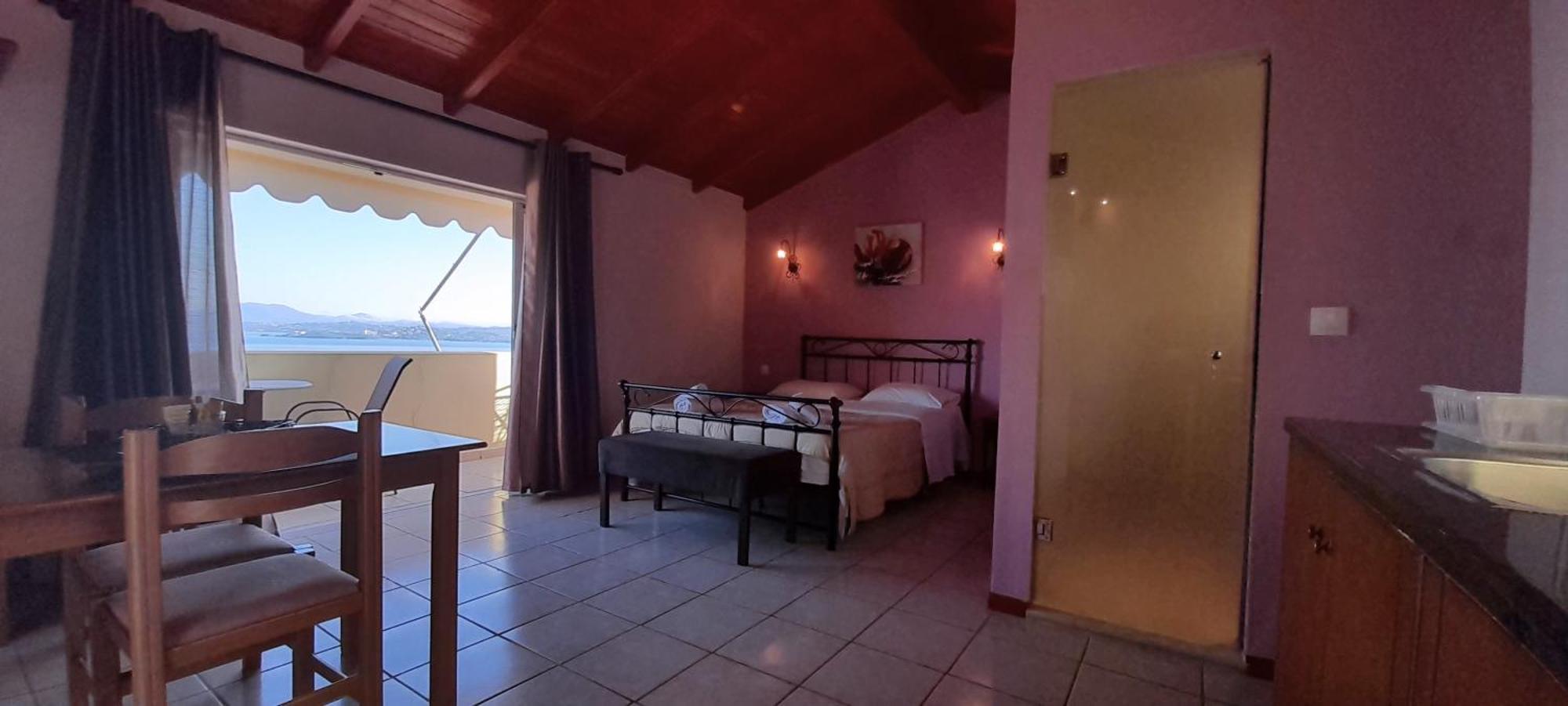 Stefanosplace Aparthotel Sea View Barbati Habitación foto
