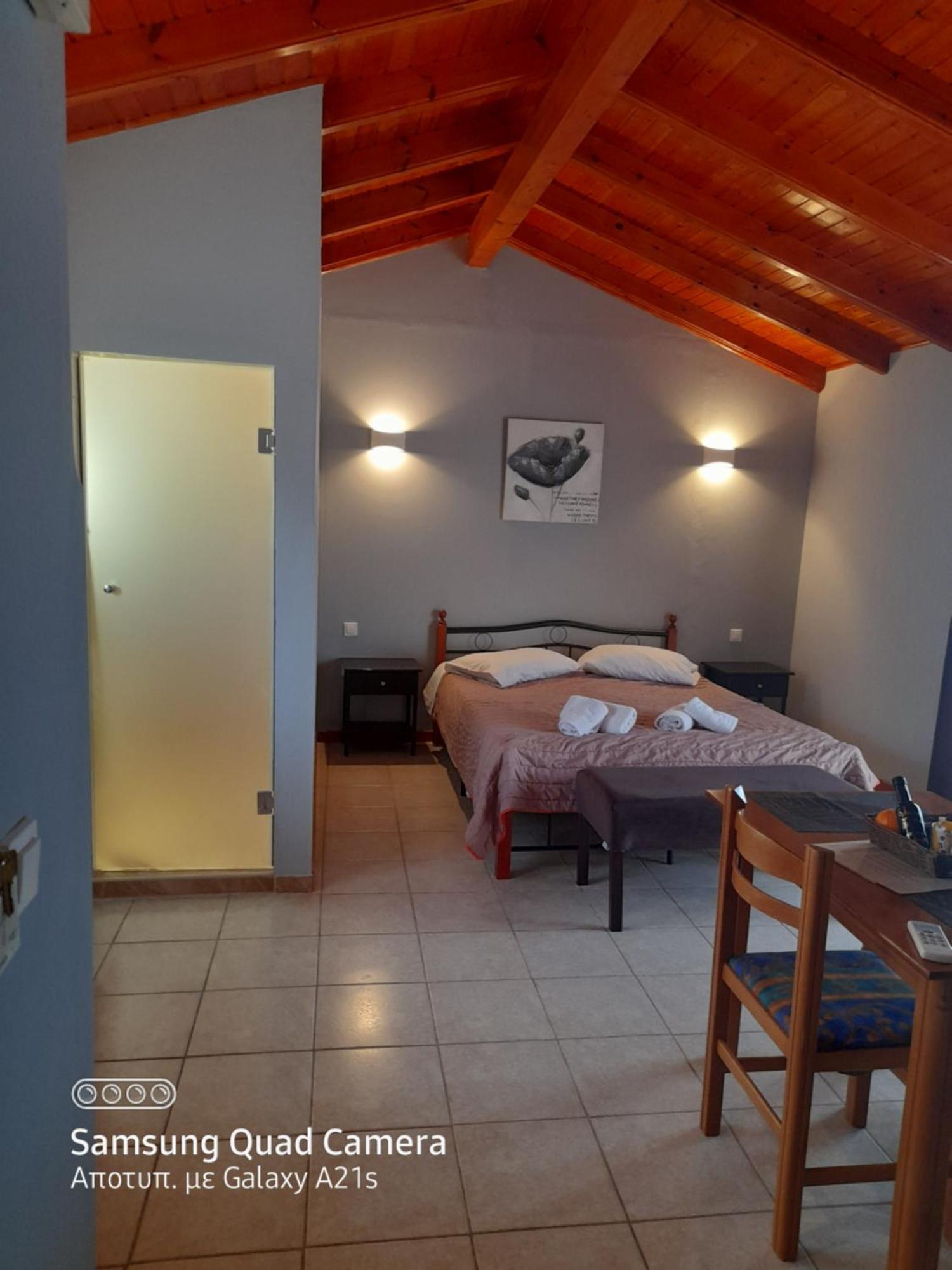 Stefanosplace Aparthotel Sea View Barbati Exterior foto
