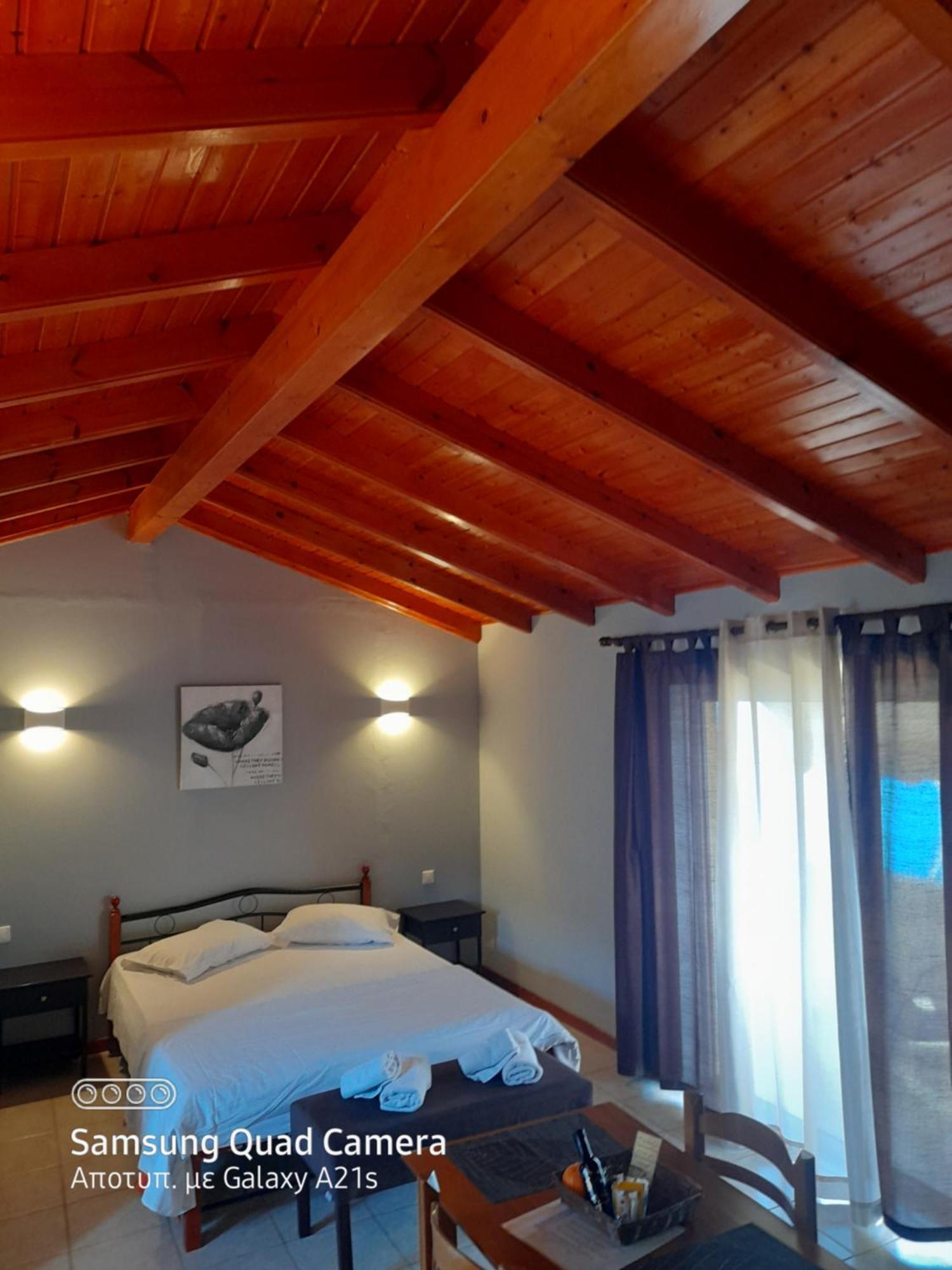 Stefanosplace Aparthotel Sea View Barbati Exterior foto